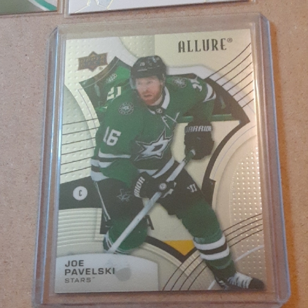 Joe Pavelski Dallas Stars Hockey Trading Cards Set - Picture 11 of 16